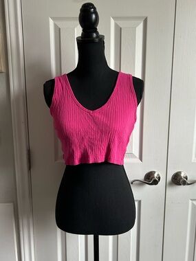 Jolie & Joy pink ribbed cropped tank top